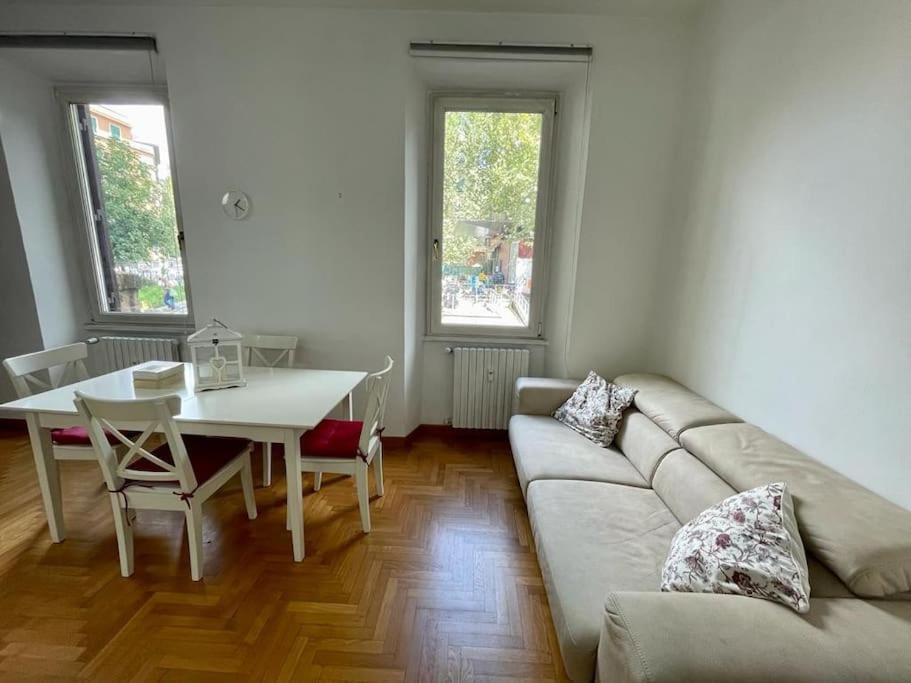 New - Comfortable Apt Porta Latina ローマ エクステリア 写真