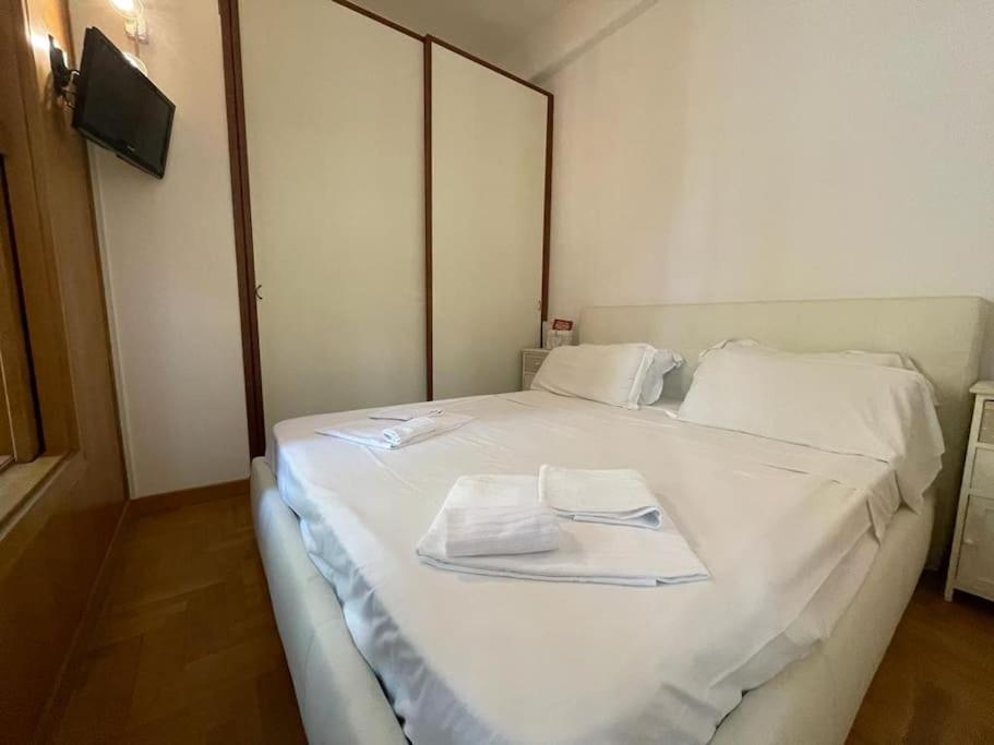 New - Comfortable Apt Porta Latina ローマ エクステリア 写真